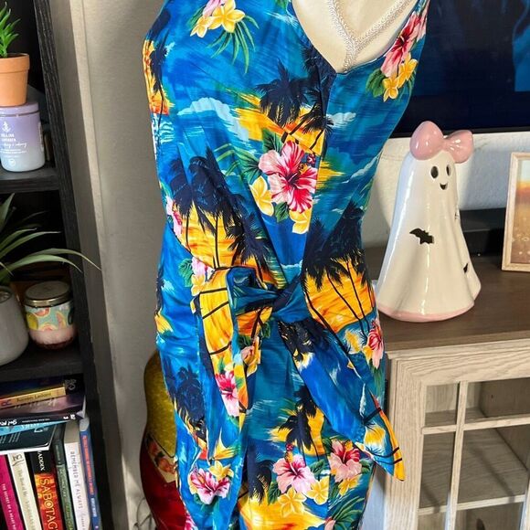 Pacific Legend Size Medium Made in Hawaii Blue floral print wrap dress - Picture 6 of 7